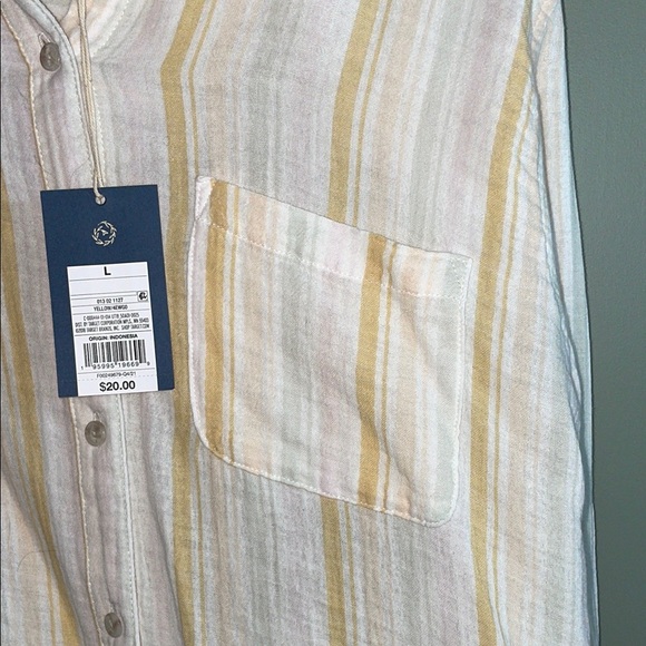 Striped Button-Up Shirt - Picture 3 of 4